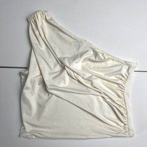 One shoulder crop top